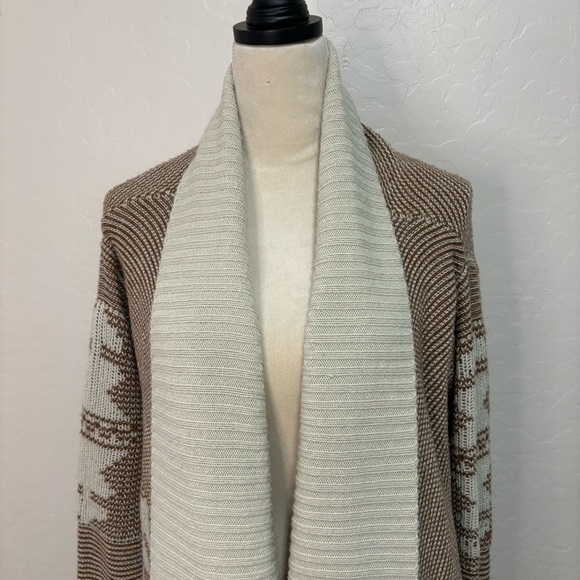 BB Dakota Sioux Tan and Brown Cozy Knit Open Front Cardigan Sweater Size M - Picture 3 of 9